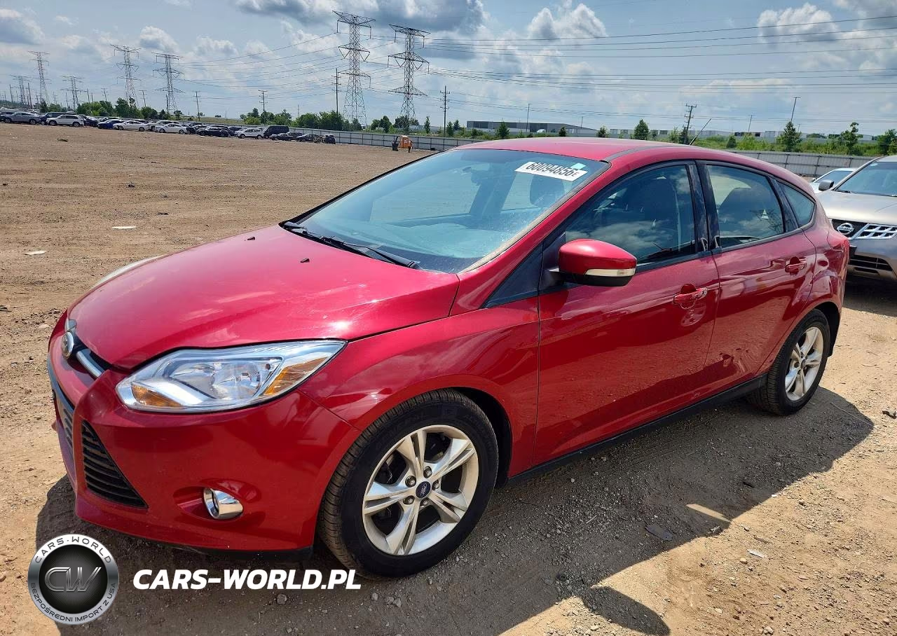 2012 Ford Focus Se VIN:1FAHP3K21CL370753 - 1