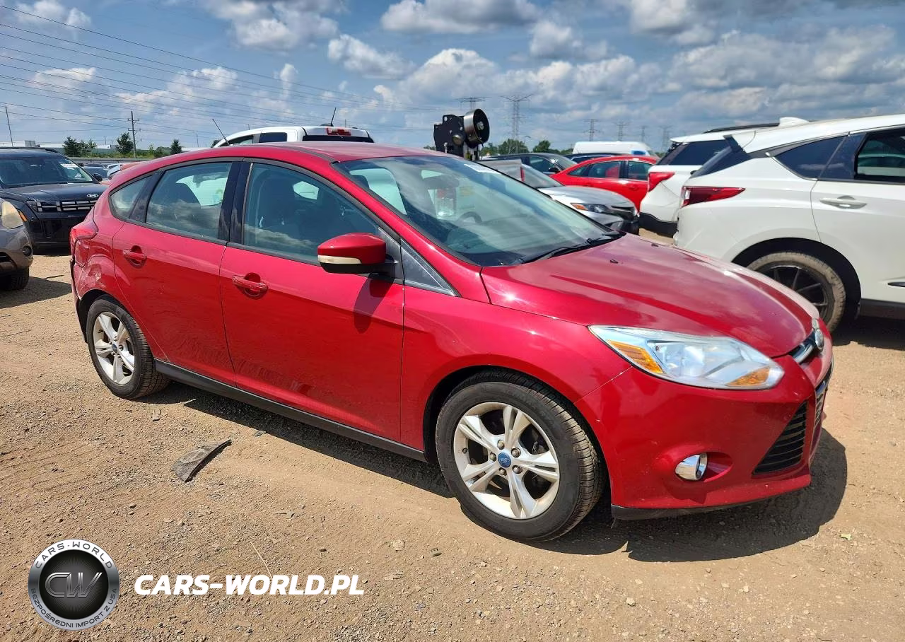 2012 Ford Focus Se VIN:1FAHP3K21CL370753 - 4