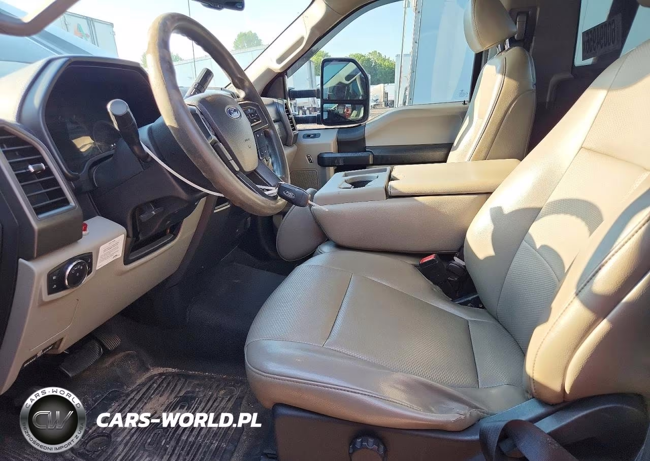 2020 Ford F550 Super Duty VIN:1FDUF5GN5LEC13852 - 7
