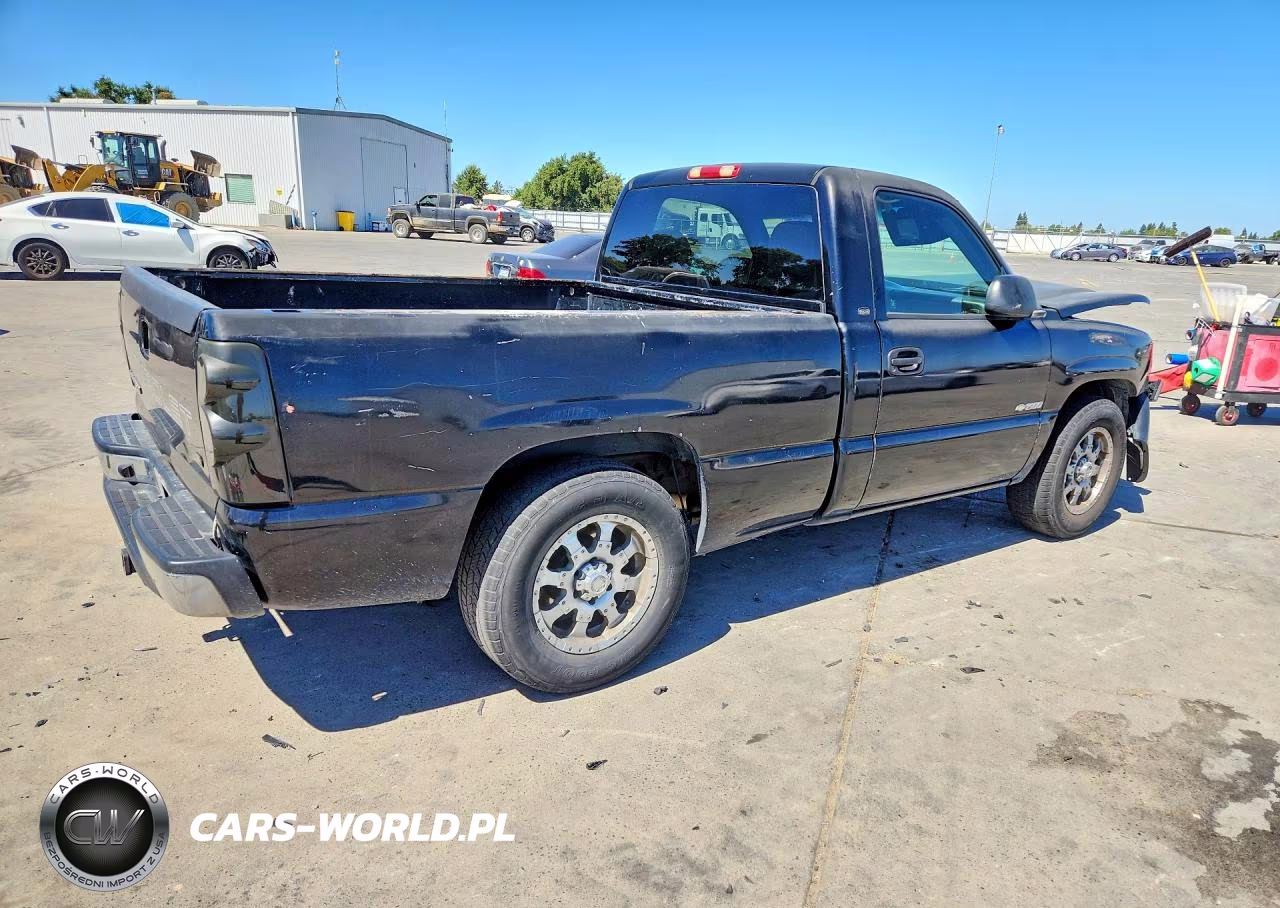 2003 Chevrolet Silverado C1500 VIN:1GCEC14X03Z317027 - 3