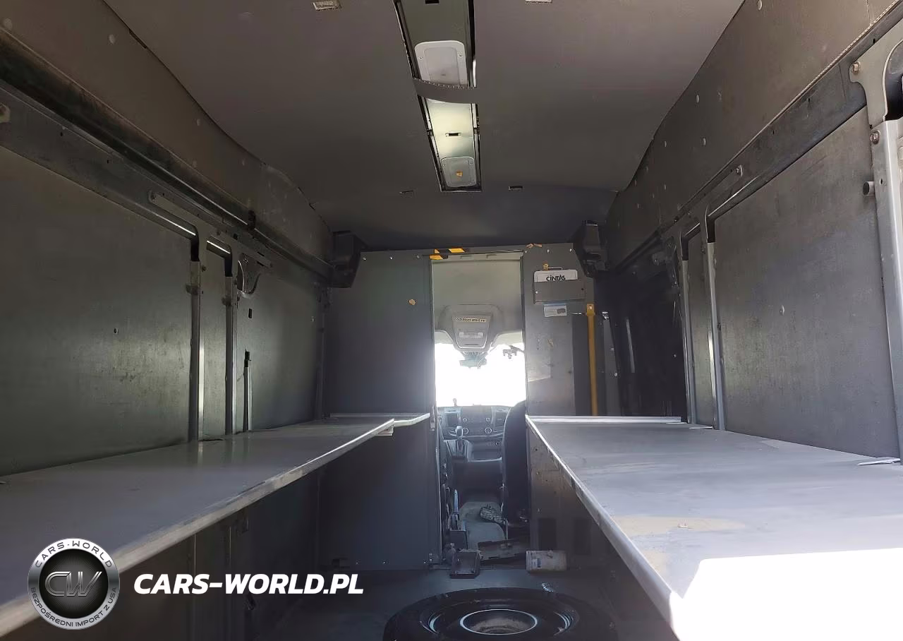 2020 Ford Transit T-250 VIN:1FTBR3X86LKB27579 - 10