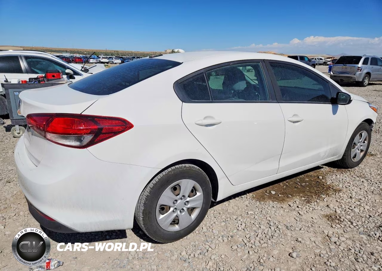 2017 Kia Forte Lx VIN:3KPFK4A74HE150784 - 3