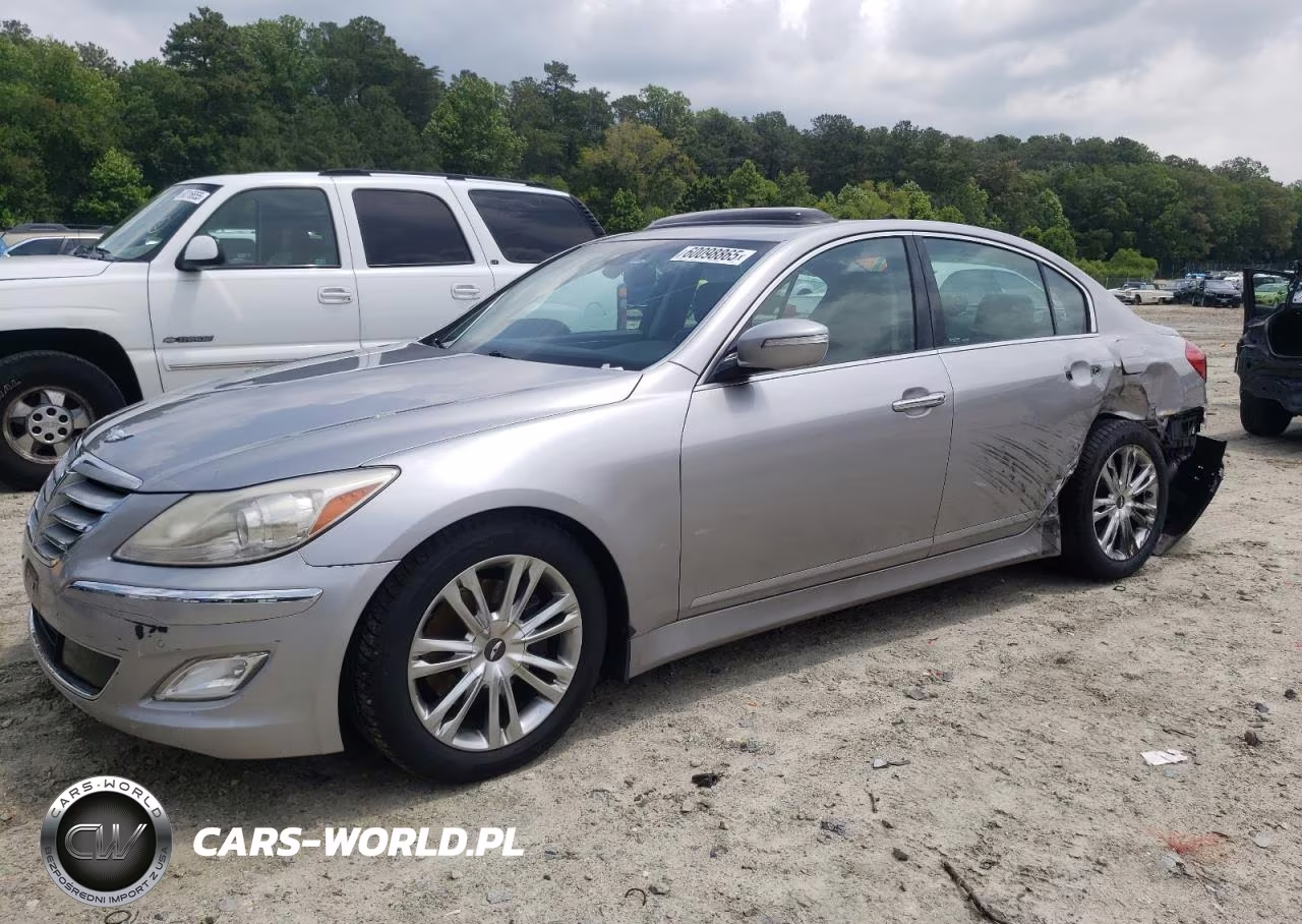 2013 Hyundai Genesis 3.8L – zdjęcie 1 z 12