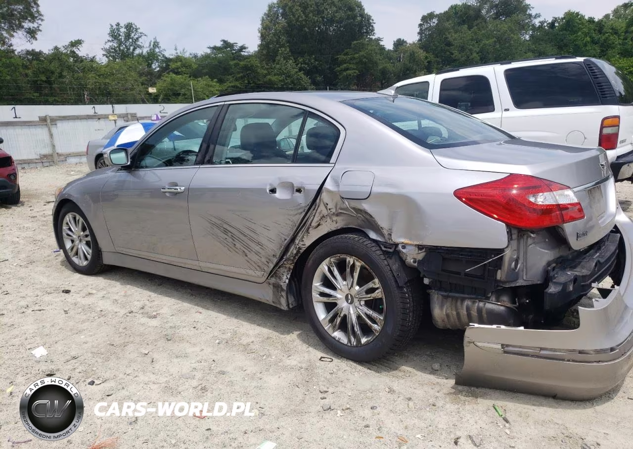 2013 Hyundai Genesis 3.8L VIN:KMHGC4DD4DU233870 - 2