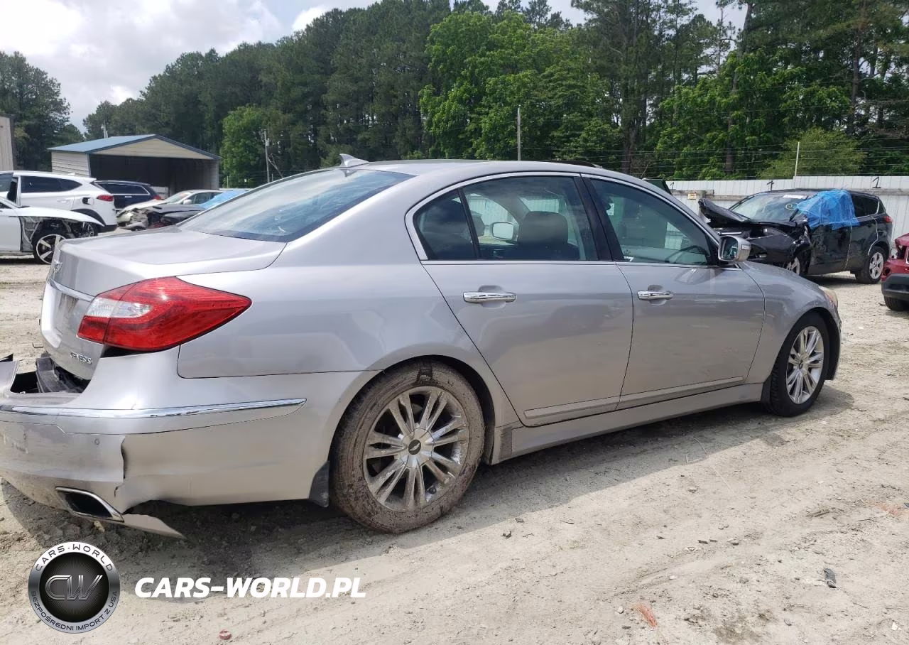 2013 Hyundai Genesis 3.8L VIN:KMHGC4DD4DU233870 - 3