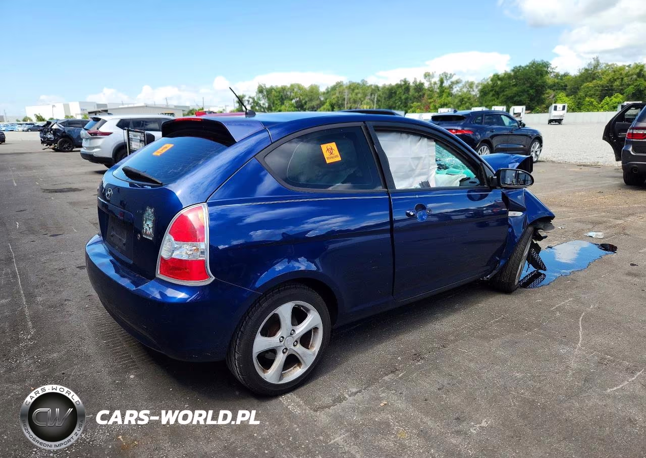 2007 Hyundai Accent Se VIN:KMHCN36C87U048717 - 3