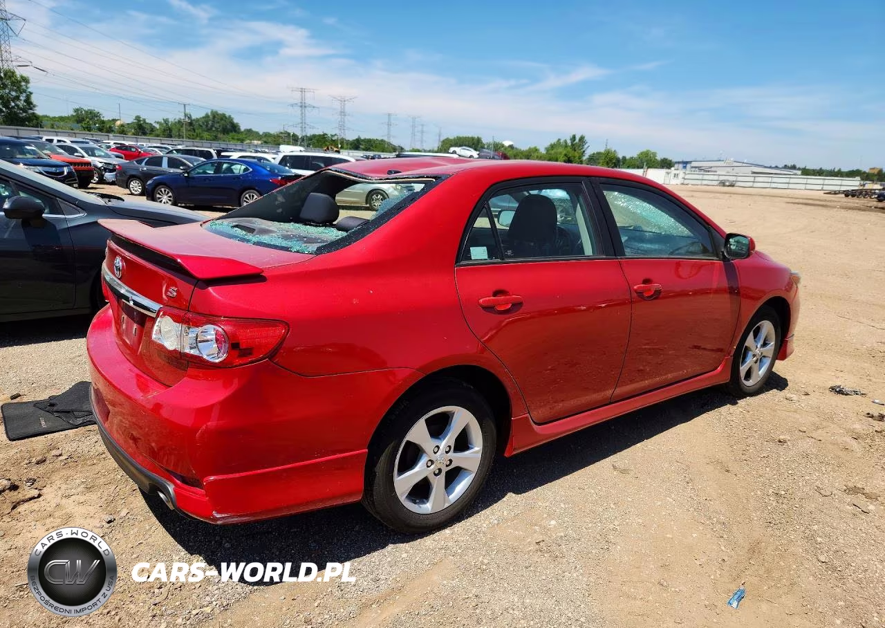 2011 Toyota Corolla S VIN:2T1BU4EE8BC683101 - 3