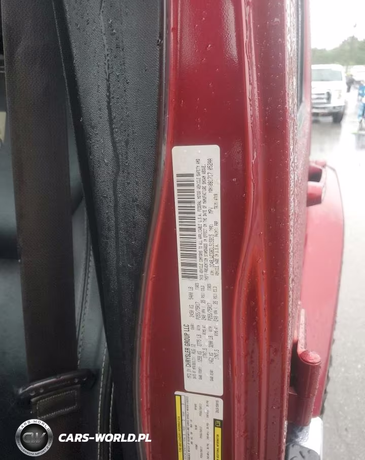 2013 Jeep Wrangler Unlimited Sport VIN:1C4BJWDG8DL515915 - 13