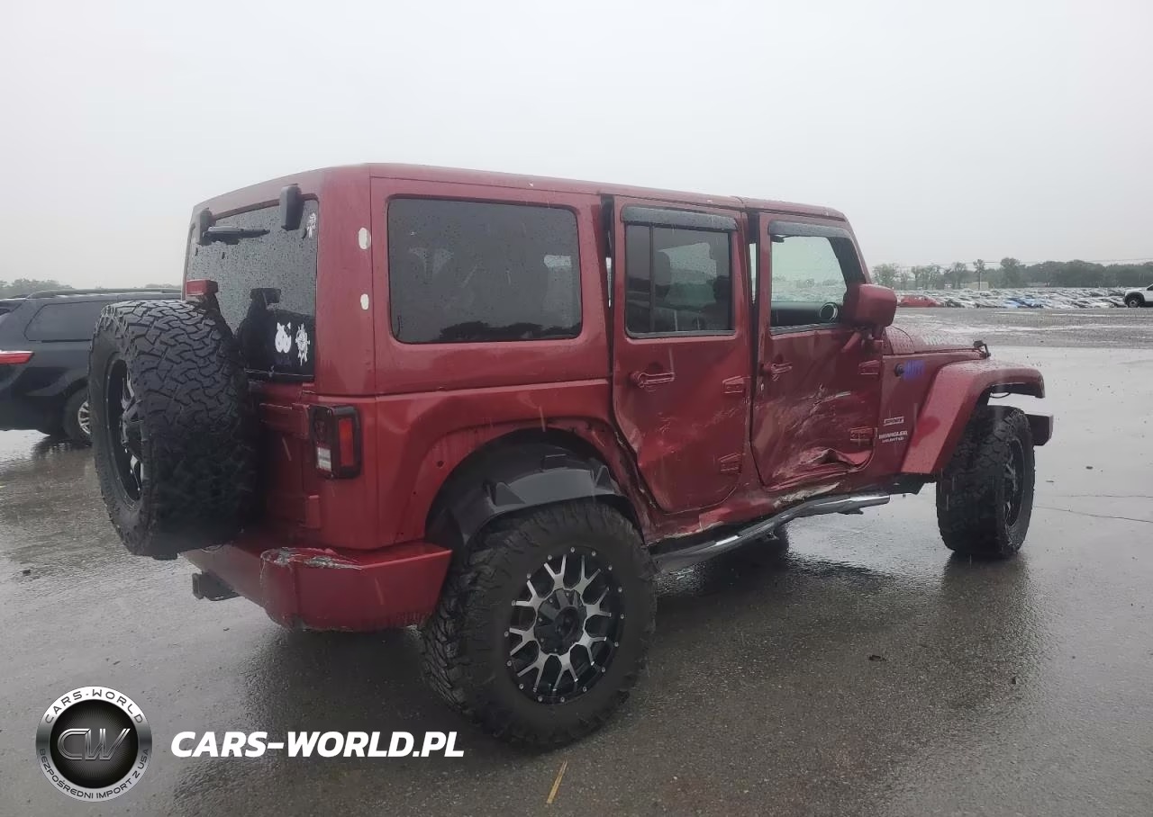 2013 Jeep Wrangler Unlimited Sport VIN:1C4BJWDG8DL515915 - 3