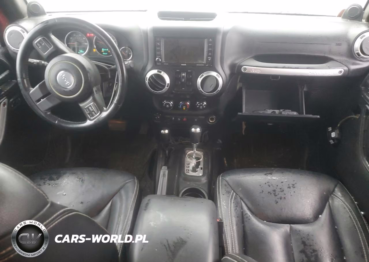 2013 Jeep Wrangler Unlimited Sport VIN:1C4BJWDG8DL515915 - 8