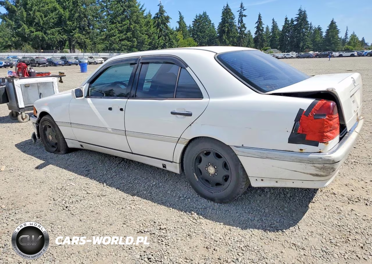 1998 Mercedes-Benz C 230 VIN:WDBHA23G3WA592676 - 2