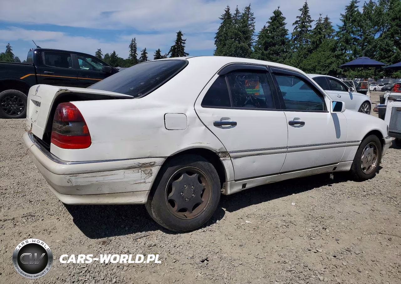 1998 Mercedes-Benz C 230 VIN:WDBHA23G3WA592676 - 3