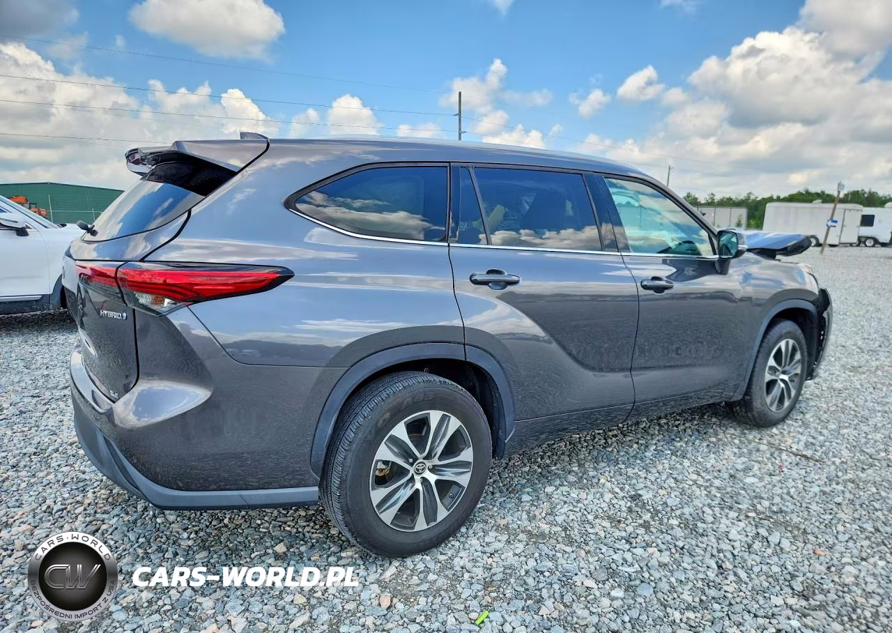 2022 Toyota Highlander Hybrid Xle VIN:5TDGARAH7NS509897 - 3