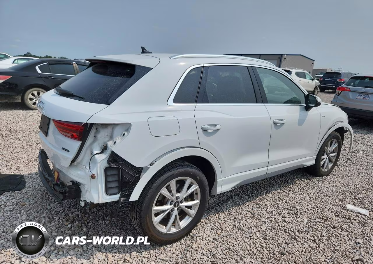 2023 Audi Q3 Premium S Line 45 VIN:WA1DECF33P1130312 - 3