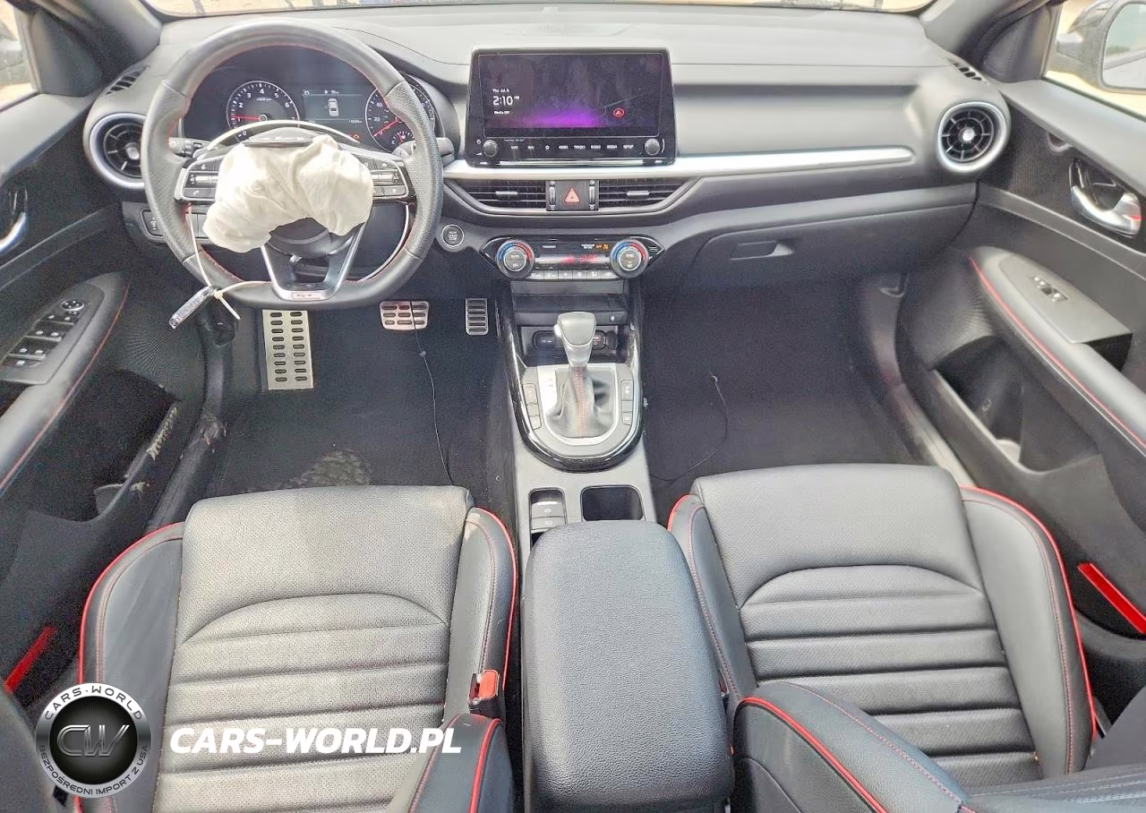 2024 Kia Forte Gt VIN:3KPF44AC8RE740852 - 8