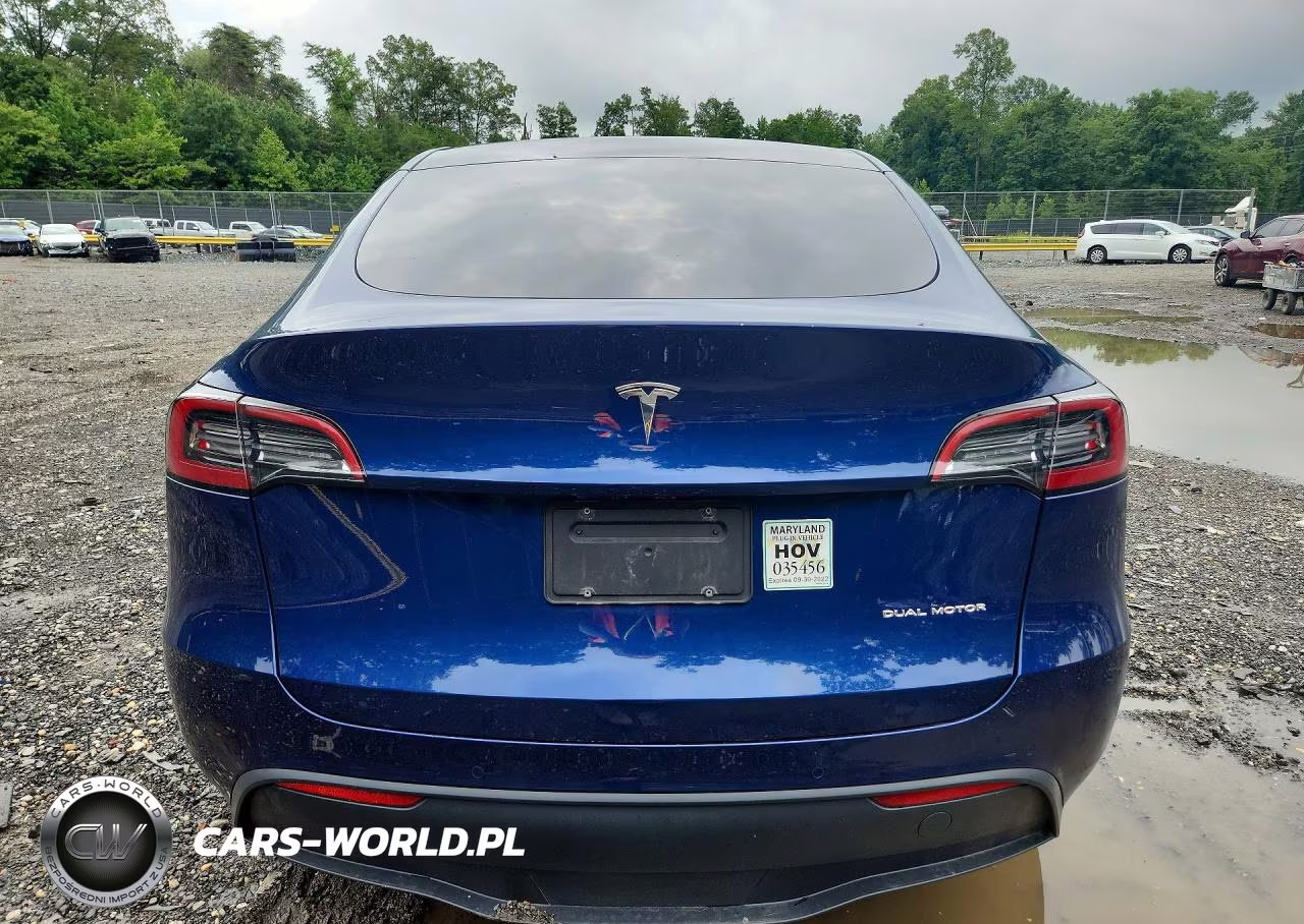 2021 Tesla Model Y VIN:5YJYGDEE3MF303680 - 6