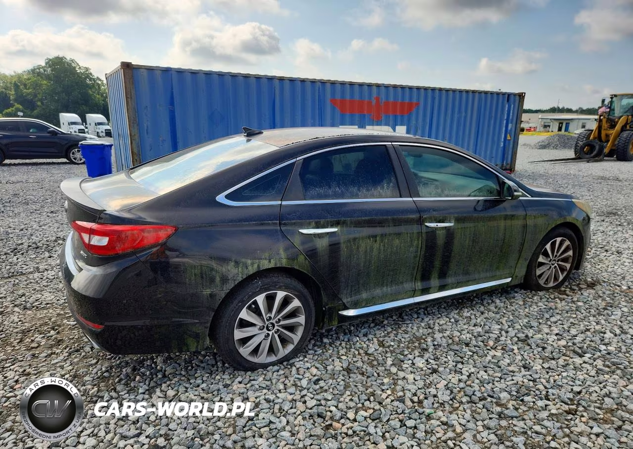 2015 Hyundai Sonata Sport VIN:5NPE34AF2FH203474 - 3