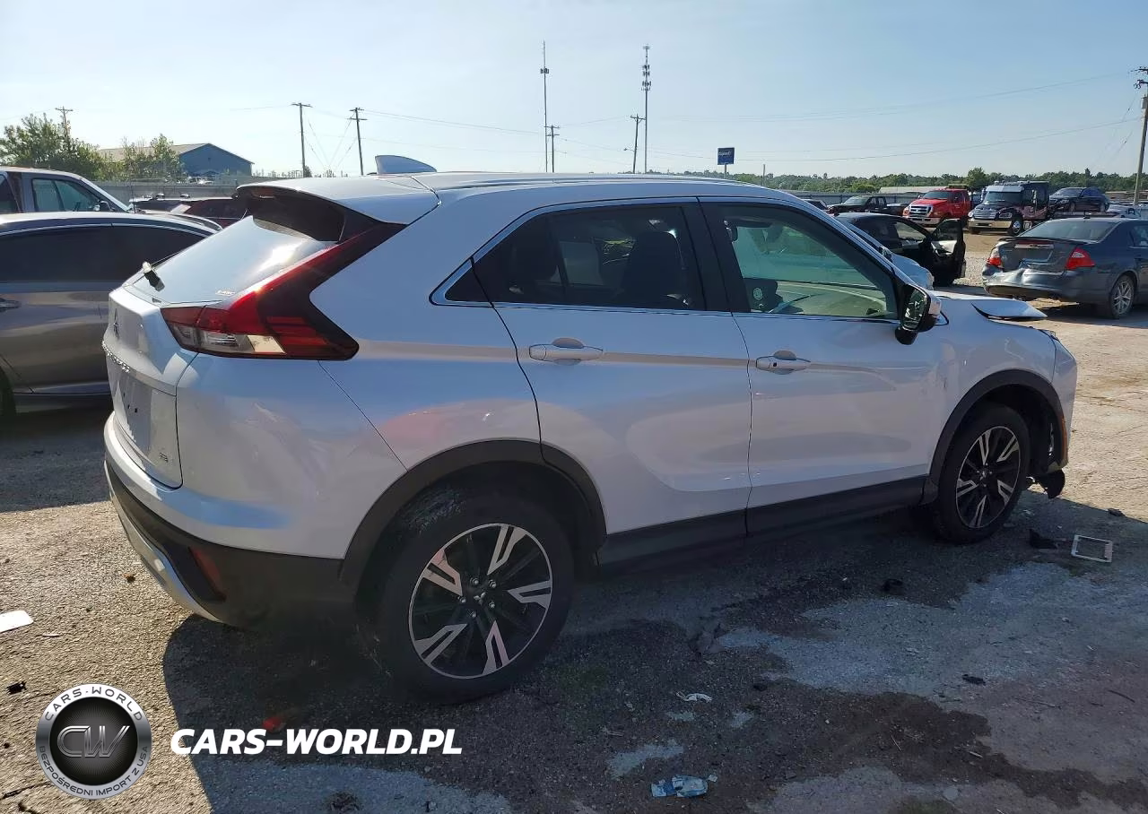 2024 Mitsubishi Eclipse Cross Se VIN:JA4ATWAAXRZ006915 - 3
