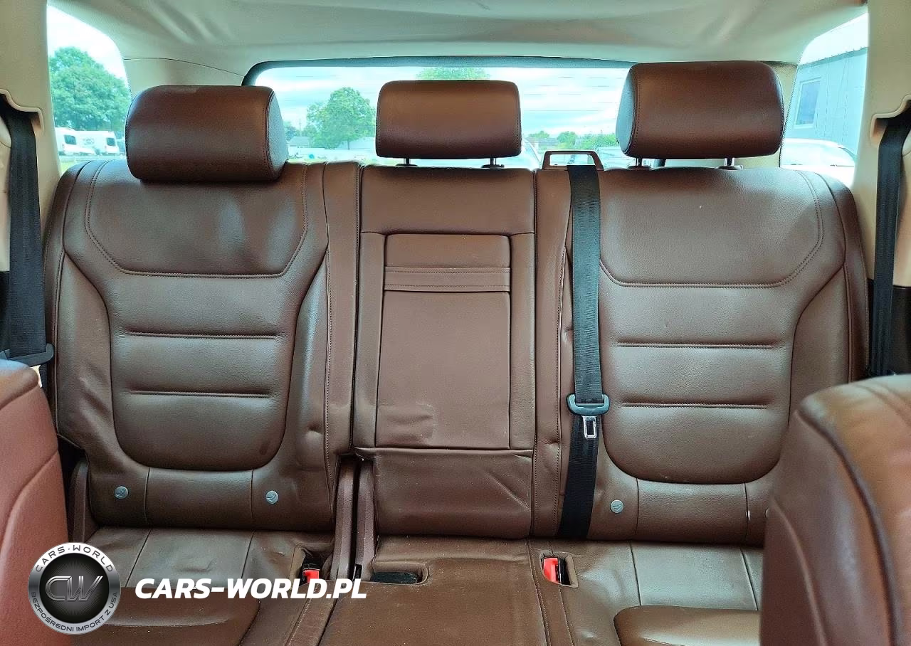 2011 Volkswagen Touareg V6 VIN:WVGFF9BP4BD005930 - 10