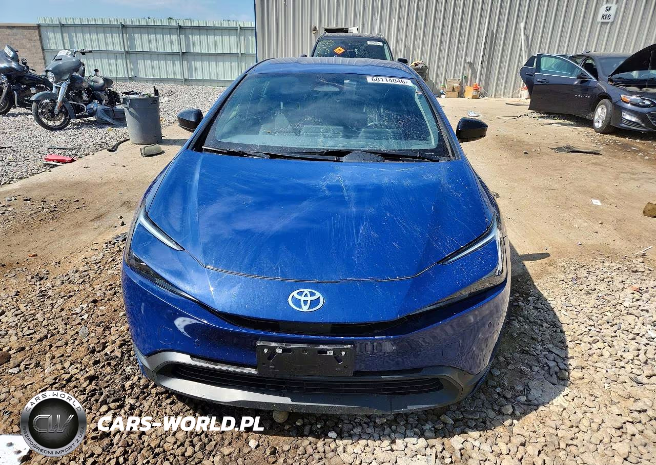 2023 Toyota Prius Le VIN:JTDACAAU6P3007532 - 5