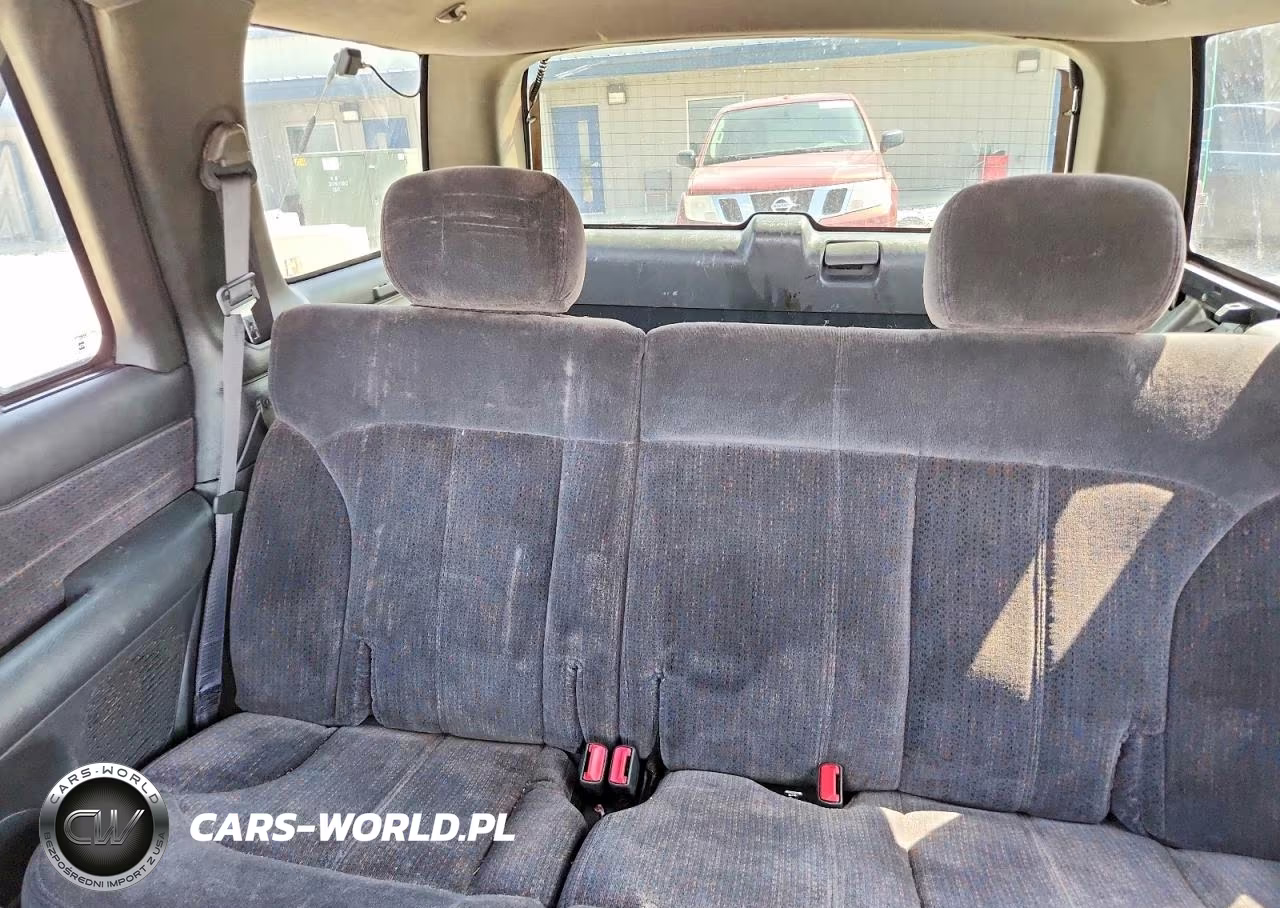 2001 Chevrolet Blazer VIN:1GNDT13W21K225337 - 10