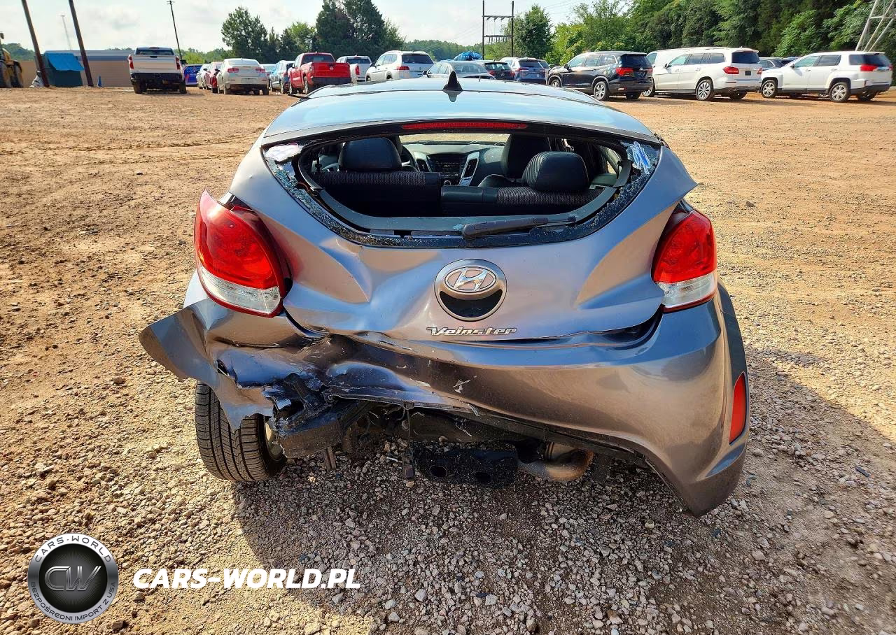 2013 Hyundai Veloster Base VIN:KMHTC6ADXDU137322 - 6