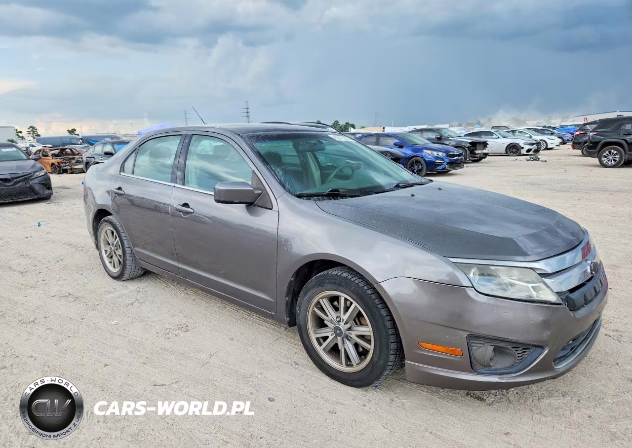 2011 Ford Fusion Se VIN:3FAHP0HA8BR182583 - 4