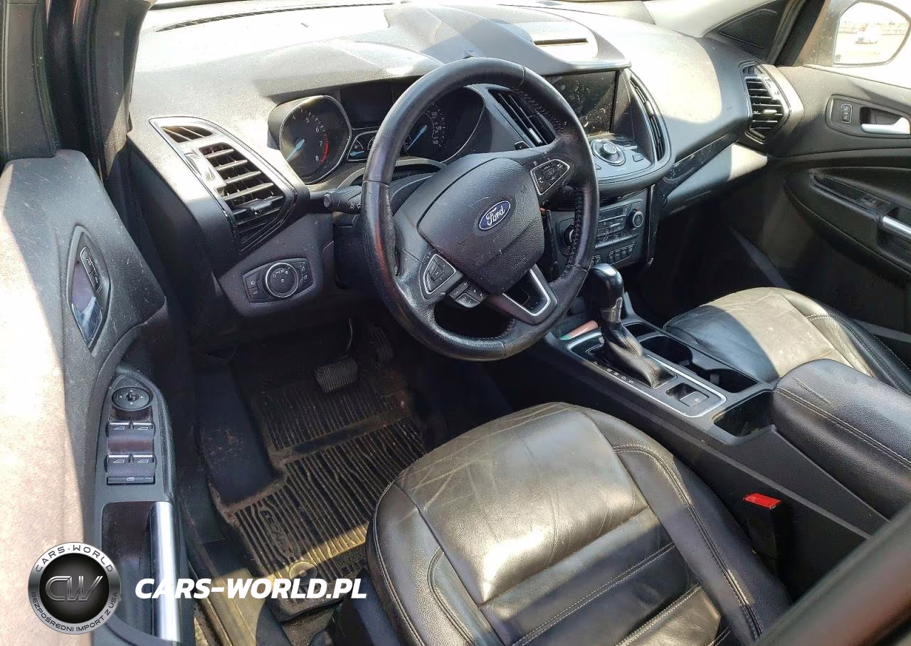 2018 Ford Escape Titanium VIN:1FMCU9J9XJUA80593 - 8