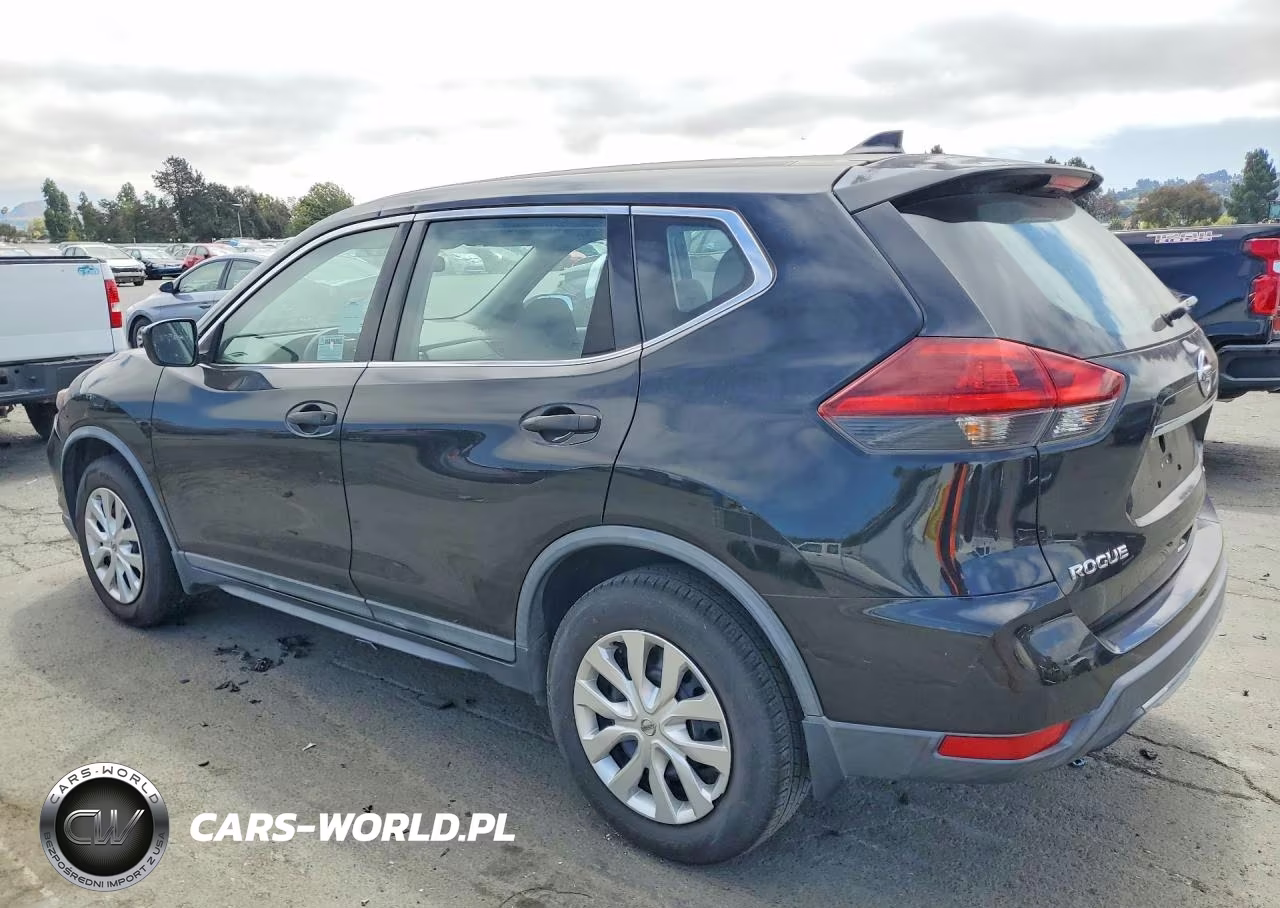 2018 Nissan Rogue S VIN:KNMAT2MV4JP552249 - 2