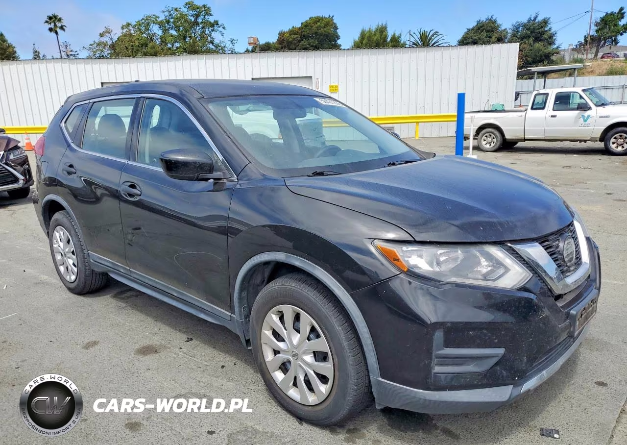 2018 Nissan Rogue S VIN:KNMAT2MV4JP552249 - 4