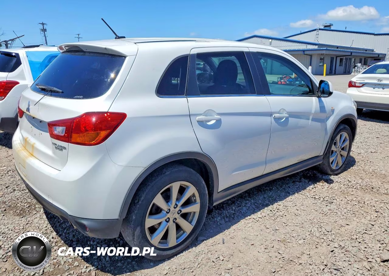 2014 Mitsubishi Outlander Sport Se VIN:4A4AR4AU6EE024860 - 3