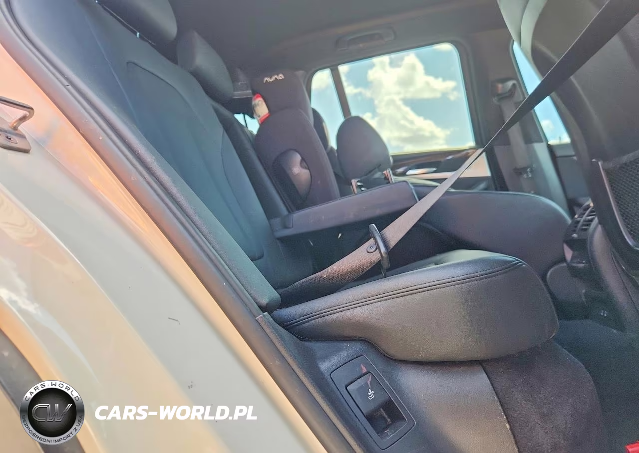 2020 BMW X3 Sdrive30I VIN:5UXTY3C08L9B55304 - 11