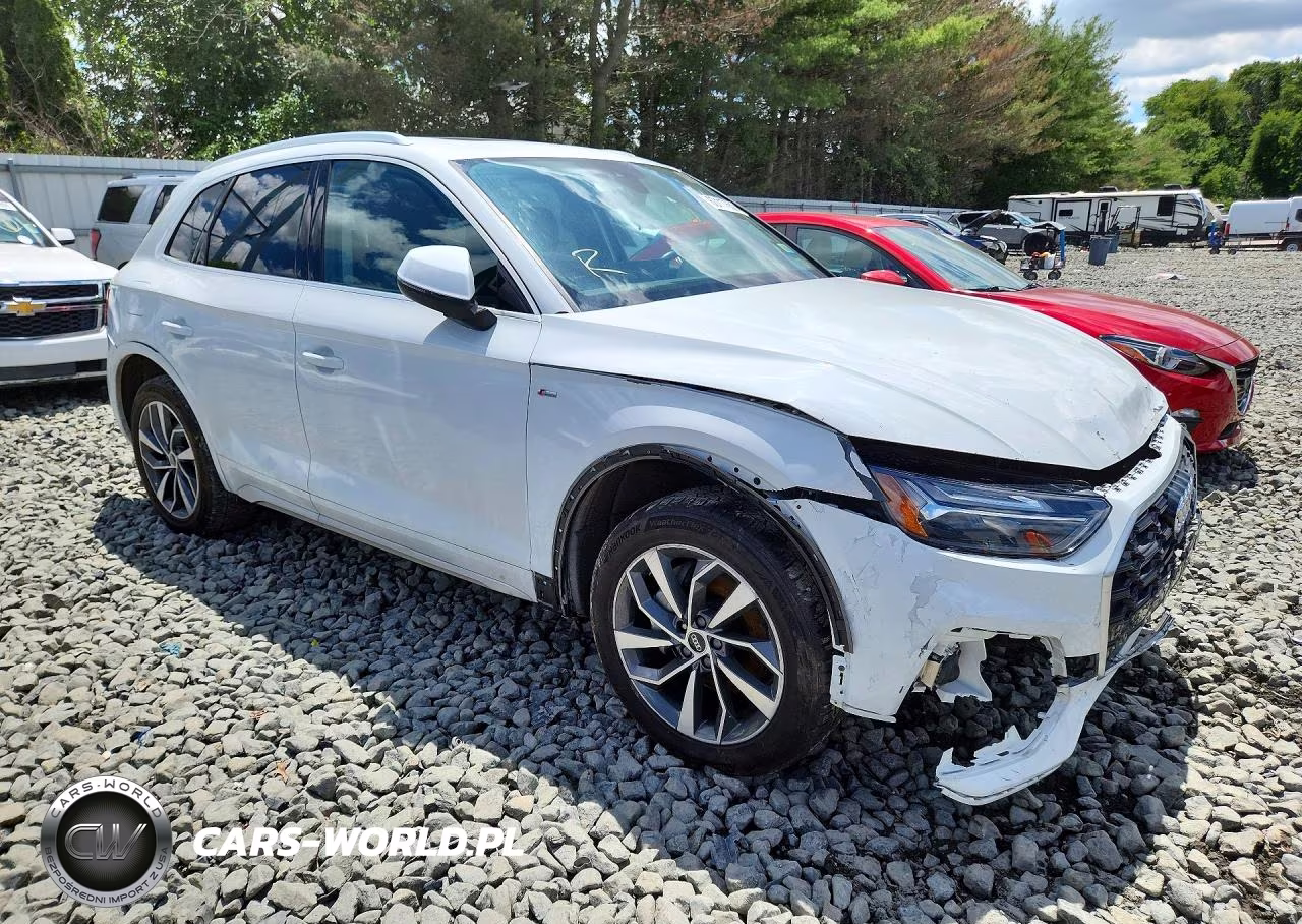 2023 Audi Q5 Premium Plus 45 VIN:WA1EAAFY1P2046421 - 4