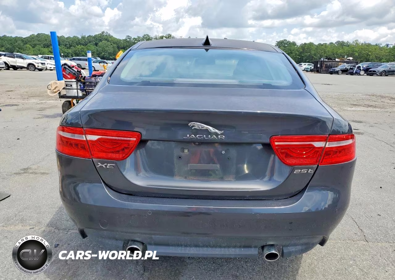 2017 Jaguar Xe Prestige VIN:SAJAE4BG2HA947183 - 6