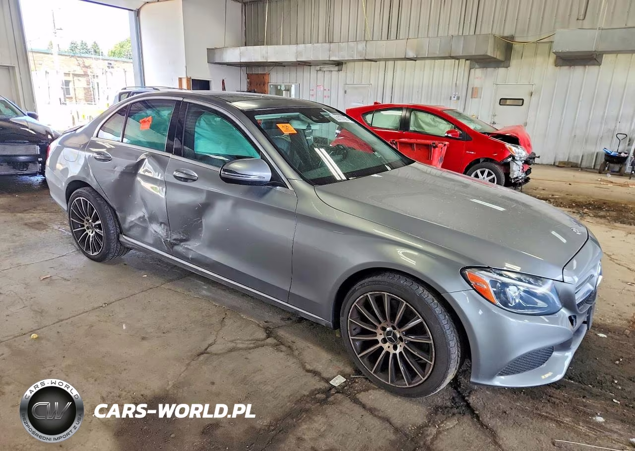 2016 Mercedes-Benz C 300 4Matic VIN:WDDWF4KB0GR171647 - 4
