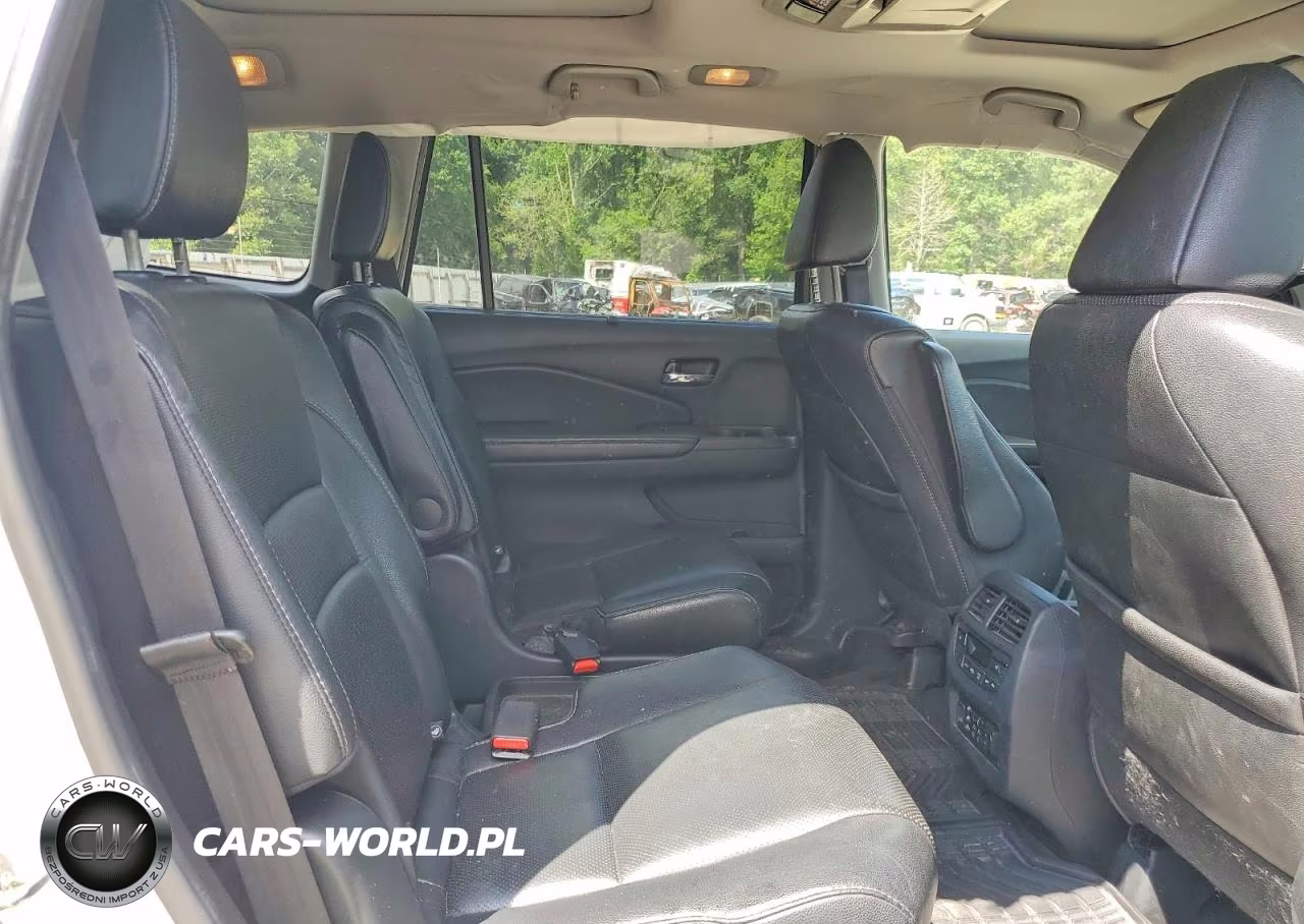 2017 Honda Pilot Elite VIN:5FNYF6H03HB019437 - 11