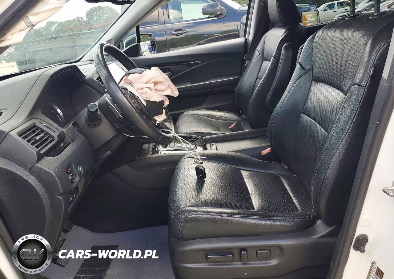 2017 Honda Pilot Elite VIN:5FNYF6H03HB019437 - 7