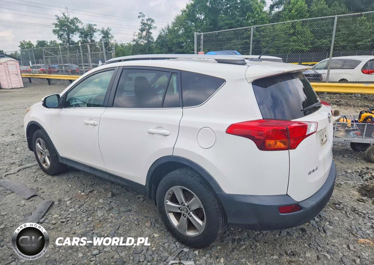 2015 Toyota Rav4 Xle VIN:2T3RFREV6FW294801 - 2