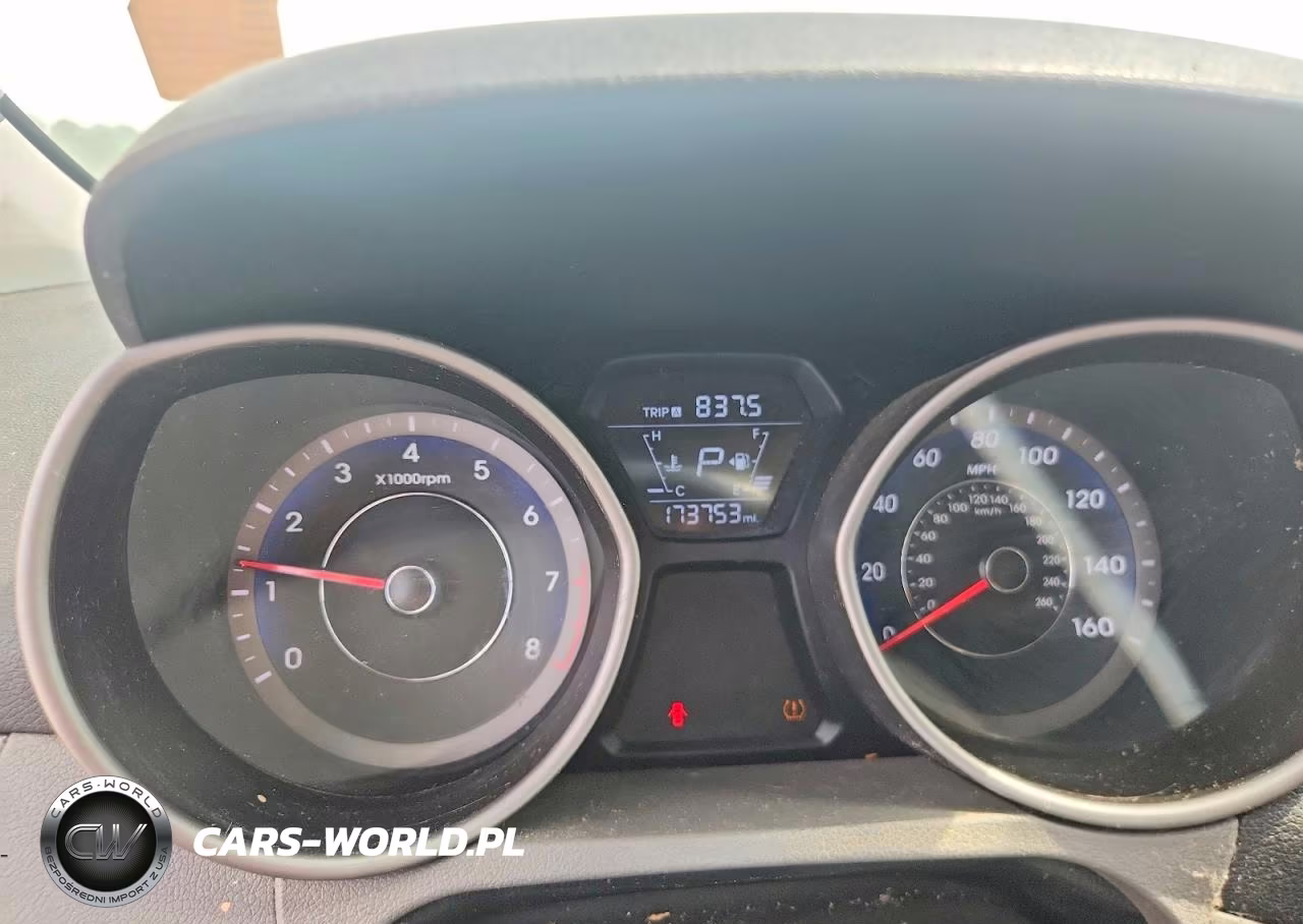 2015 Hyundai Elantra Limited VIN:KMHDH4AE1FU326883 - 9