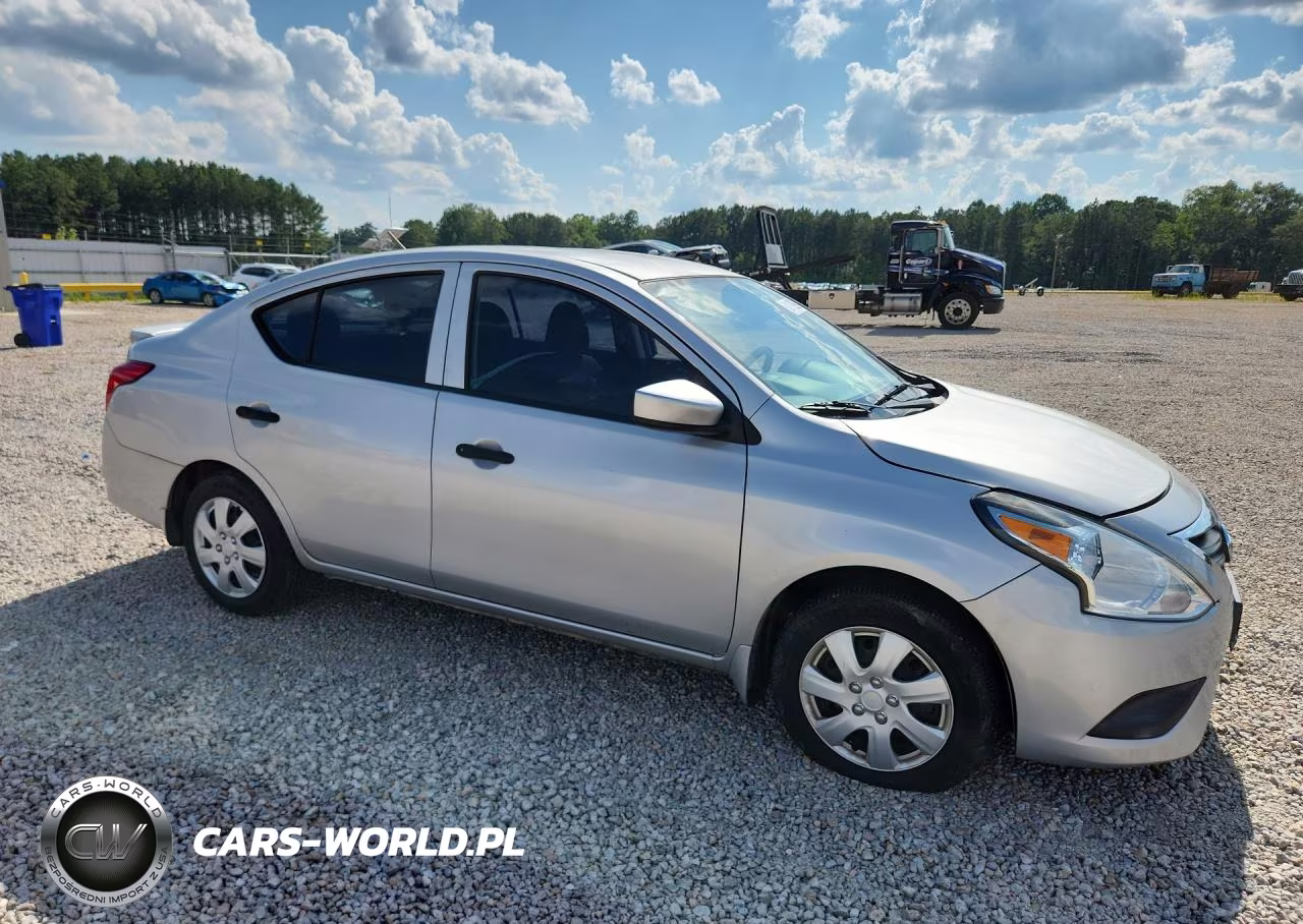 2018 Nissan Versa S Plus VIN:3N1CN7AP9JL865284 - 4
