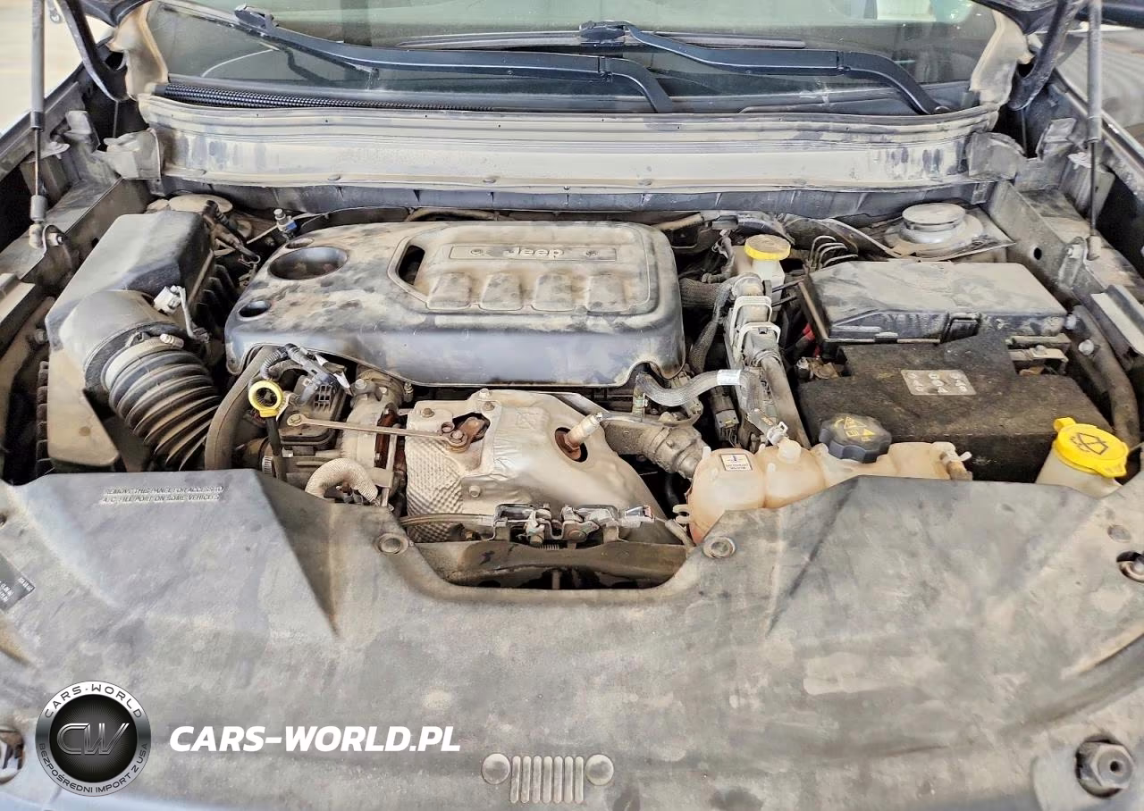 2019 Jeep Cherokee Limited 4X4 VIN:1C4PJMDN1KD207615 - 12