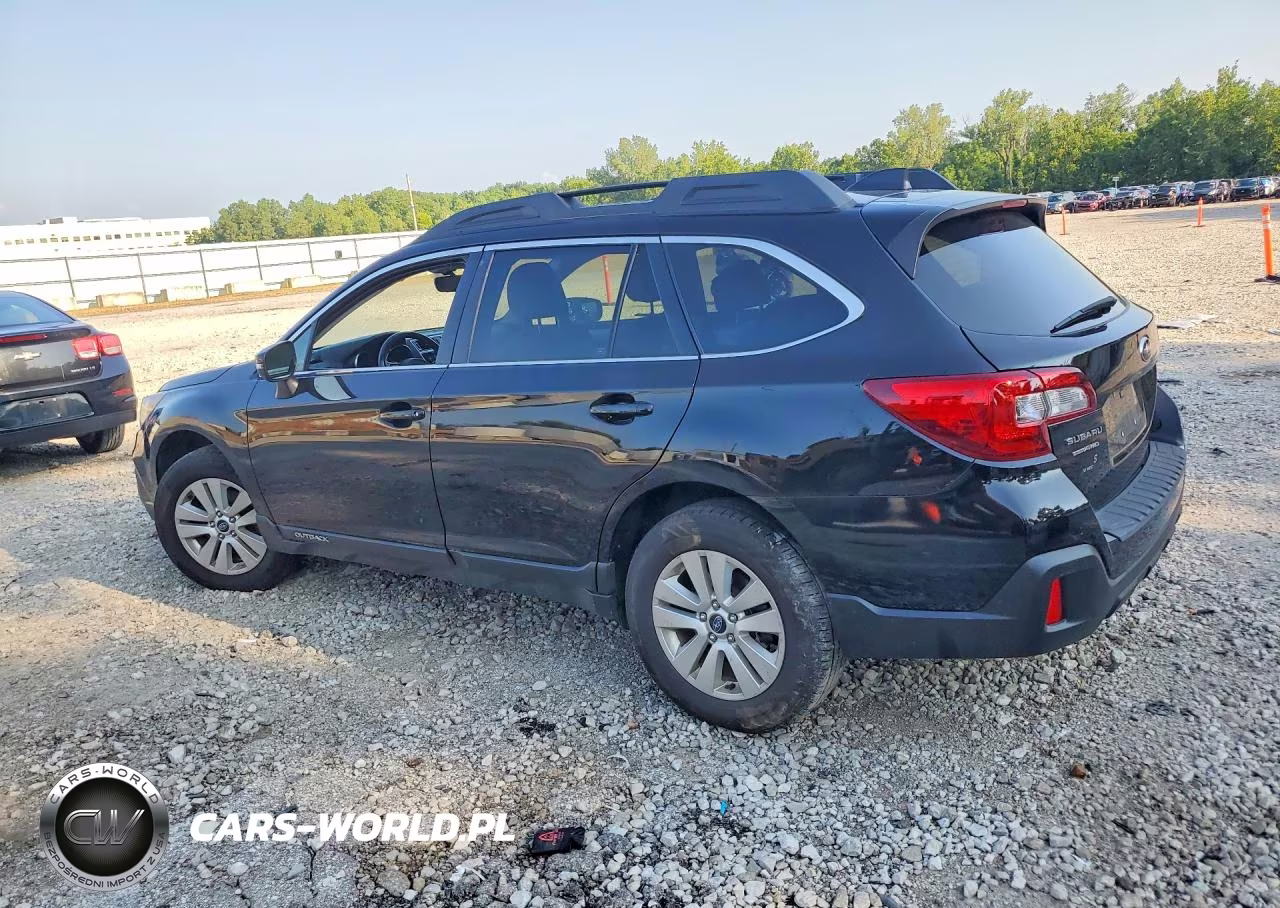 2019 Subaru Outback 2.5I Premium VIN:4S4BSAFC5K3267884 - 2