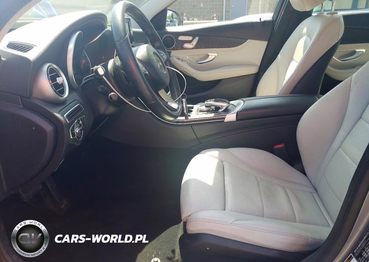 2016 Mercedes-Benz C 300 4Matic VIN:55SWF4KB5GU118215 - 7