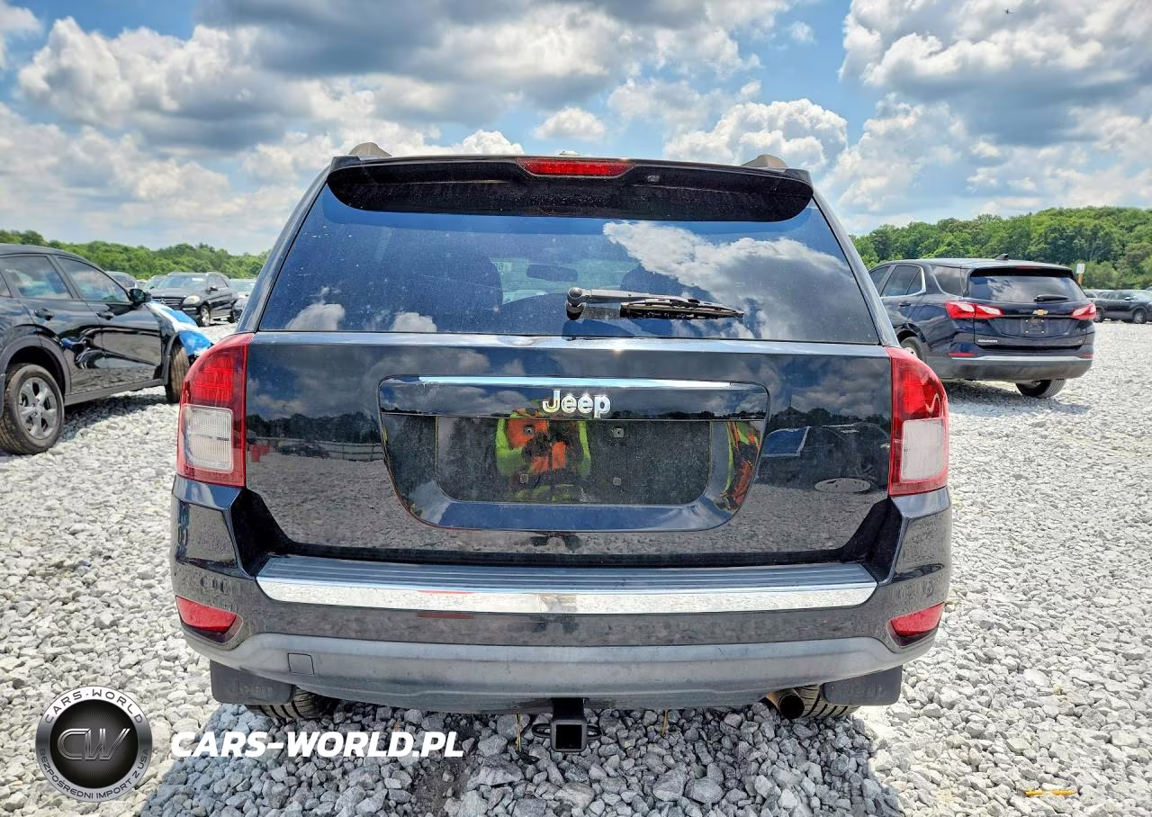 2014 Jeep Compass Latitude VIN:1C4NJCEA4ED785693 - 6