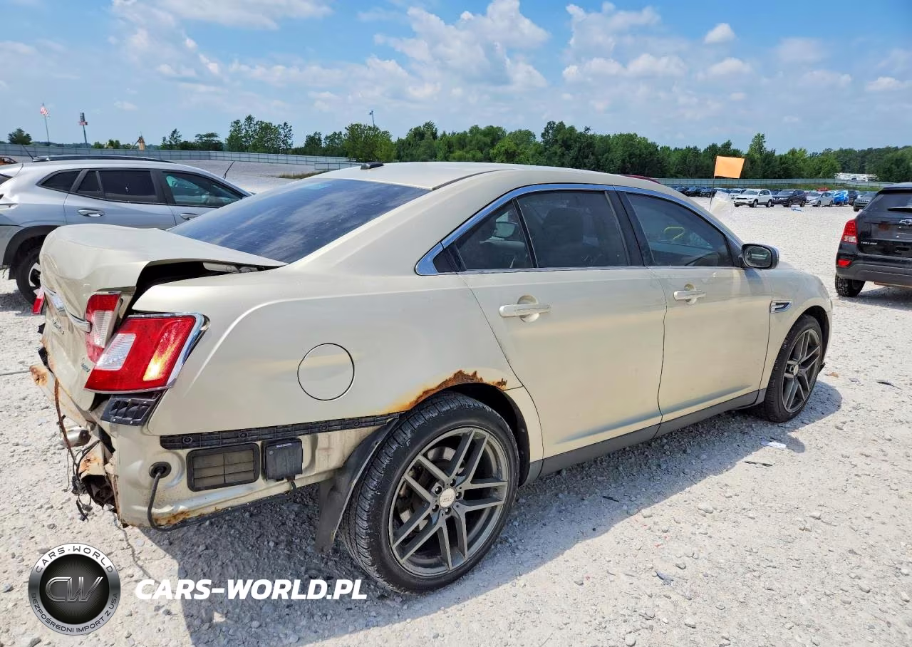 2010 Ford Taurus Limited VIN:1FAHP2FW5AG137391 - 3