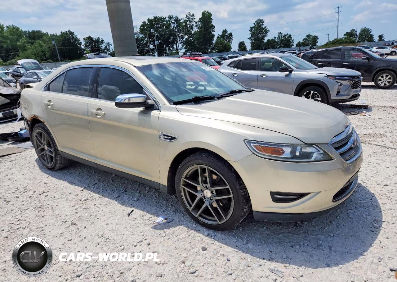 2010 Ford Taurus Limited VIN:1FAHP2FW5AG137391 - 4