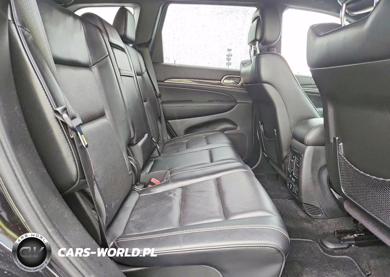 2015 Jeep Grand Cherokee Overland VIN:1C4RJFCG4FC877596 - 11
