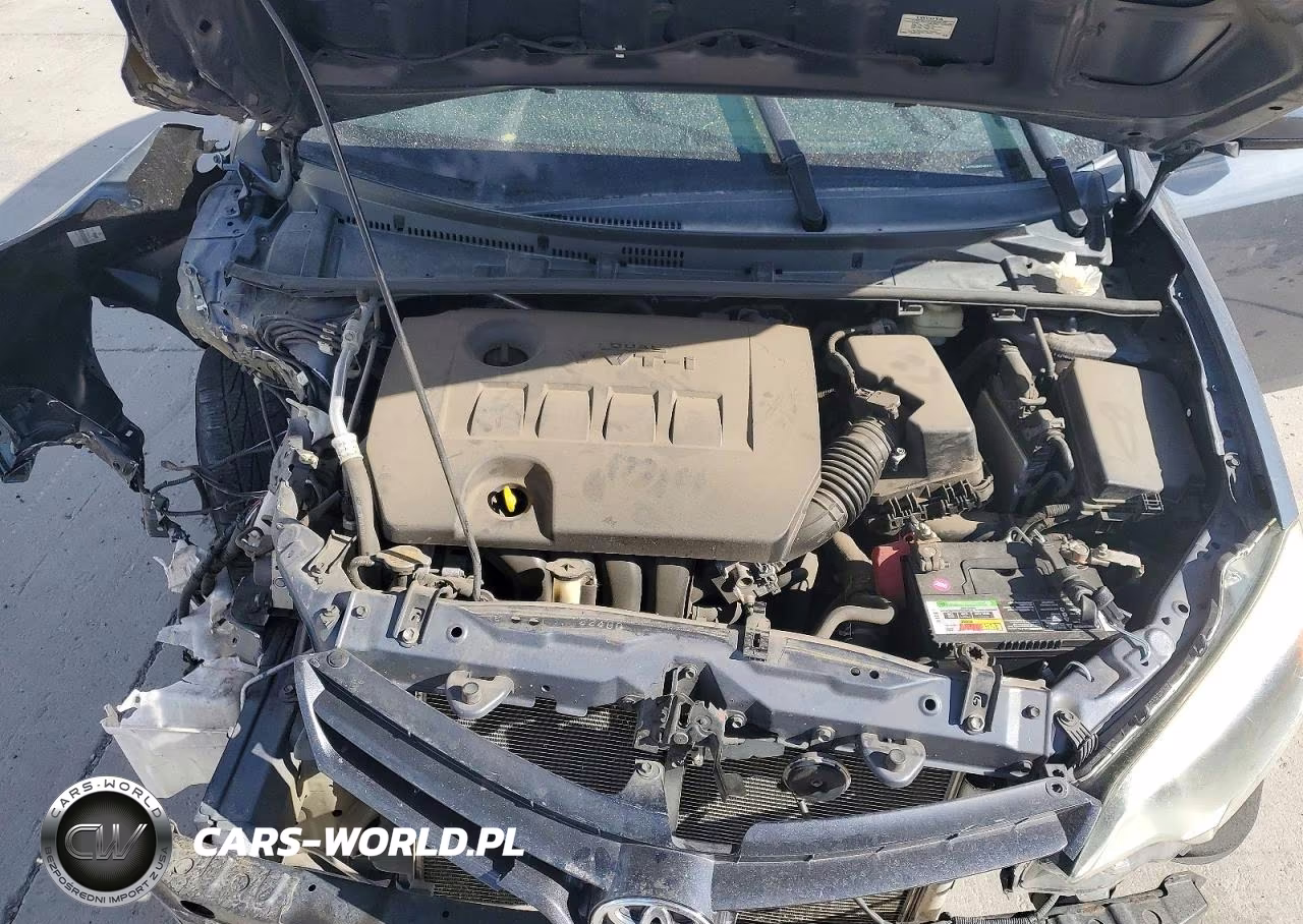 2015 Toyota Corolla Le VIN:5YFBURHE9FP198030 - 11