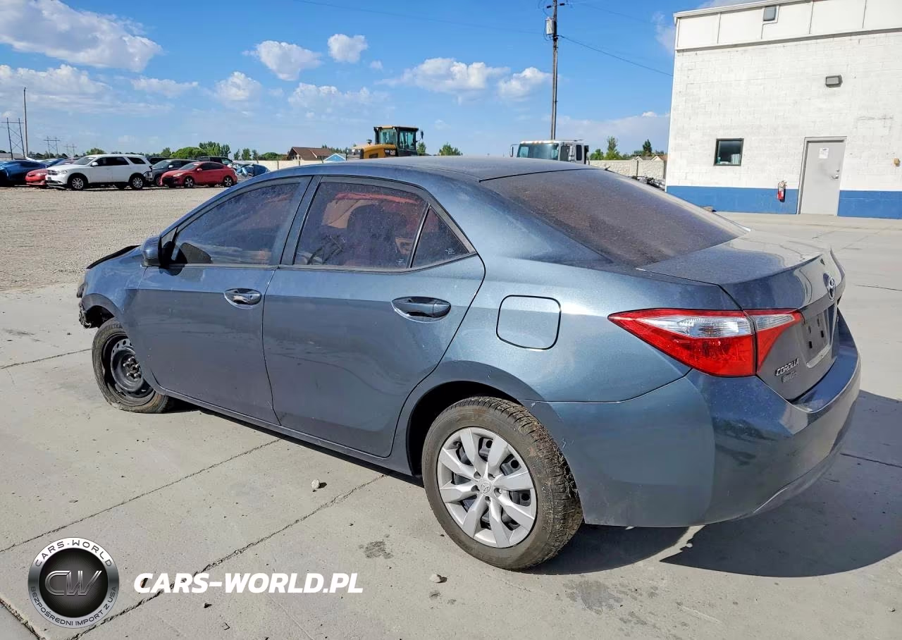 2015 Toyota Corolla Le VIN:5YFBURHE9FP198030 - 2