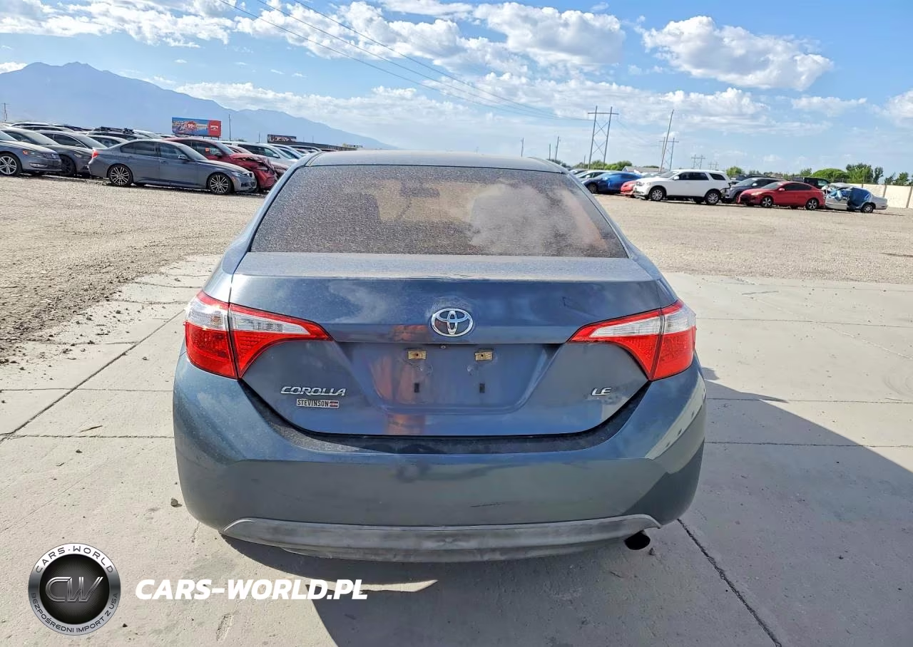 2015 Toyota Corolla Le VIN:5YFBURHE9FP198030 - 6